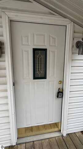 6455 N Geneva Road, Coleman, MI 48618