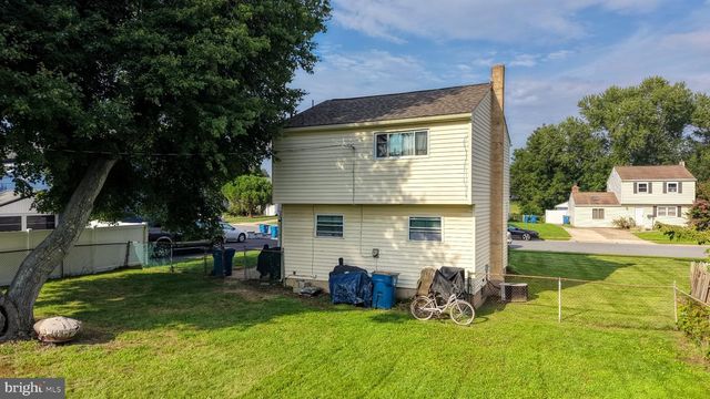 11 S INDEPENDENCE BLVD, New Castle, DE 19720