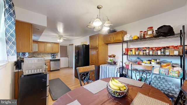 11 S INDEPENDENCE BLVD, New Castle, DE 19720
