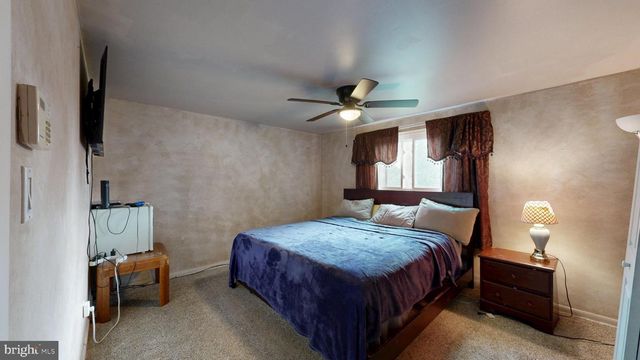 11 S INDEPENDENCE BLVD, New Castle, DE 19720