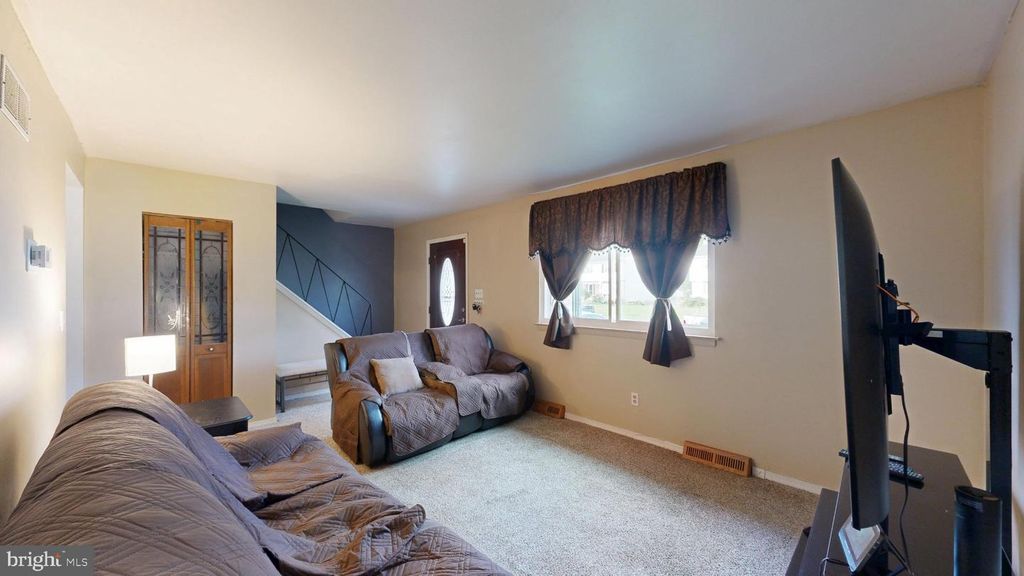 11 S INDEPENDENCE BLVD, NEW CASTLE, DE 19720 — photo 2