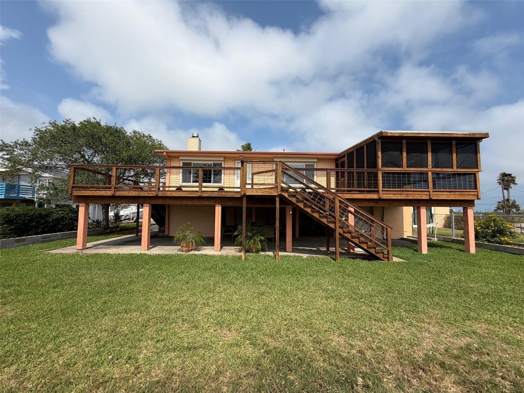1219 Pilot Lane, Galveston, TX 77554