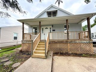 2015 N 19TH Street, Springfield, IL 62702