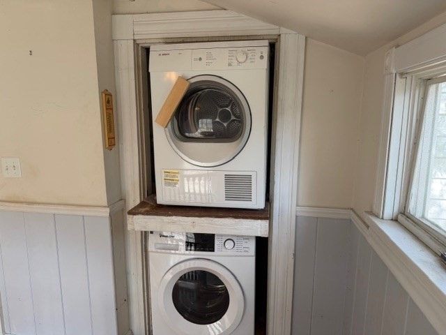 15 Hillside Avenue 1, Marblehead, MA 01945