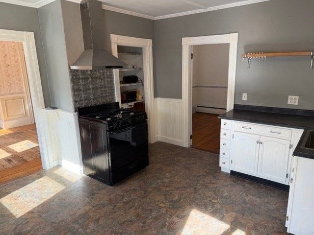 15 Hillside Avenue 1, Marblehead, MA 01945