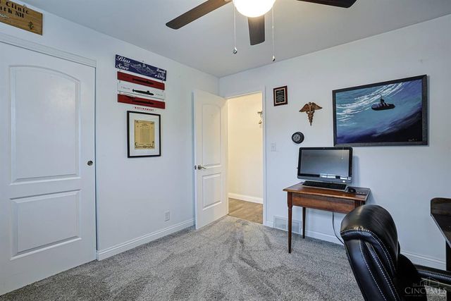 106 Stolz Drive, Middletown, OH 45042