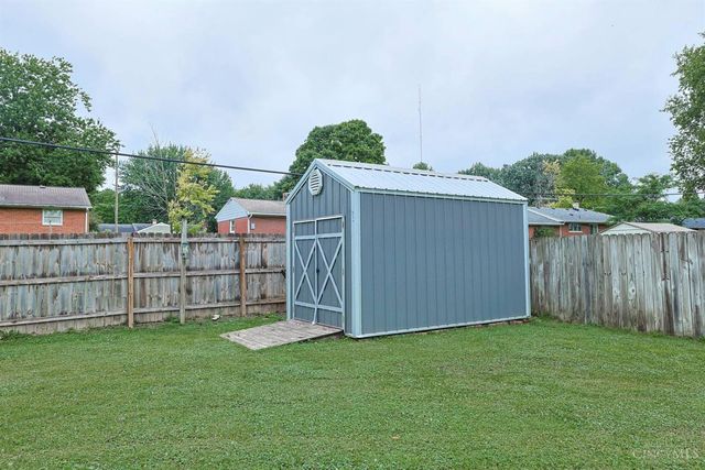 106 Stolz Drive, Middletown, OH 45042