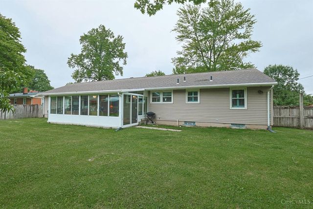106 Stolz Drive, Middletown, OH 45042