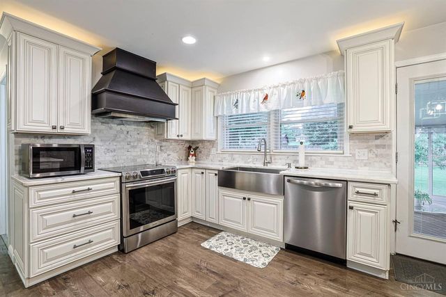 106 Stolz Drive, Middletown, OH 45042