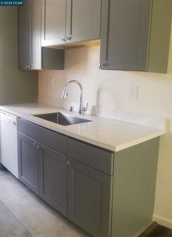 568 Dean Street, Hayward, CA 94541