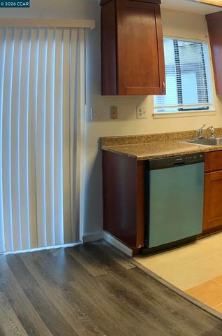 568 Dean Street, Hayward, CA 94541