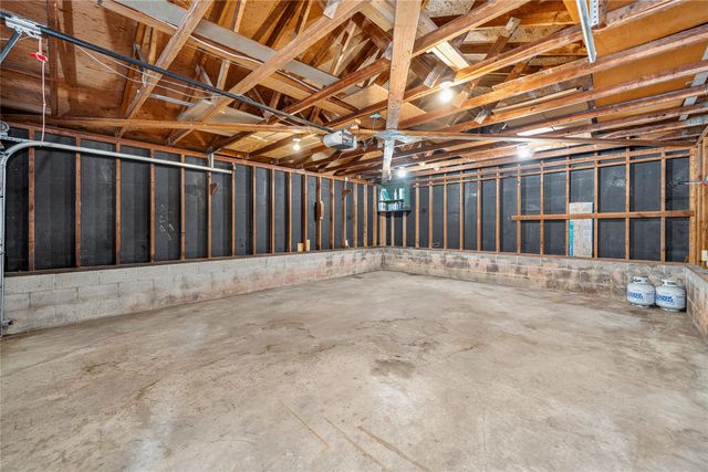 2327 Donald Street, Ames, IA 50014