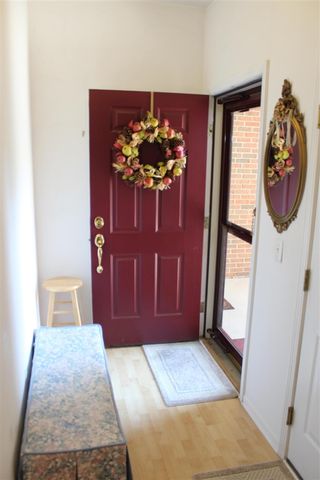 9491 Lakeside Drive, Ypsilanti, MI 48197