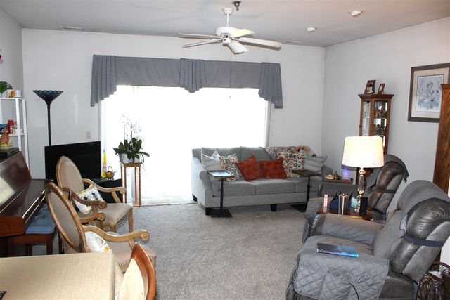 9491 Lakeside Drive, Ypsilanti, MI 48197