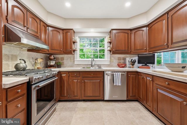 1740 LONG GREEN DR, Annapolis, MD 21409