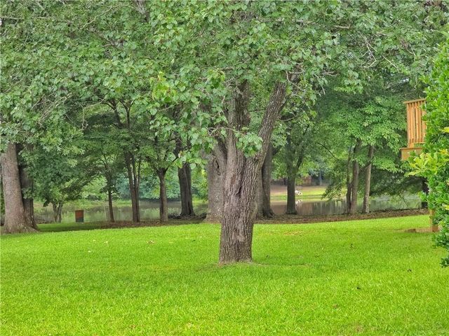 120 ASPEN LAKE Drive, Newnan, GA 30263