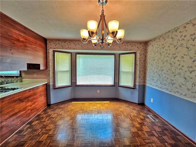 120 ASPEN LAKE Drive, Newnan, GA 30263