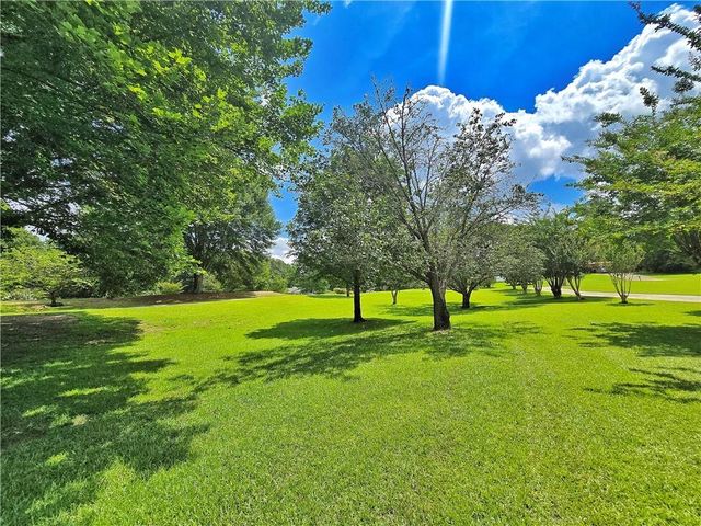 120 ASPEN LAKE Drive, Newnan, GA 30263