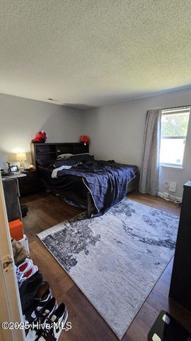 471 Hunting Green Drive, Jacksonville, NC 28546