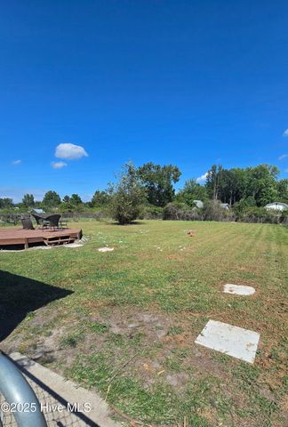 471 Hunting Green Drive, Jacksonville, NC 28546