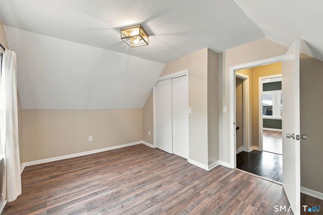 15 Ashland Avenue, Waterbury, CT 06708