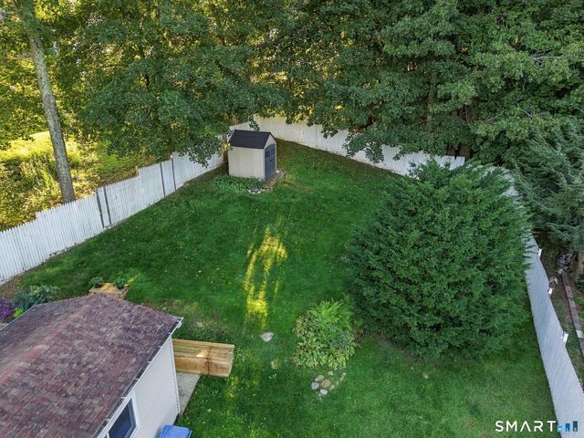 15 Ashland Avenue, Waterbury, CT 06708