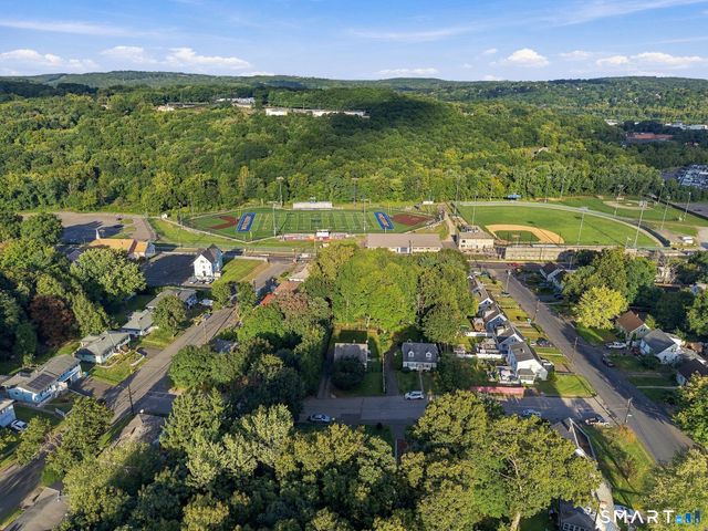 15 Ashland Avenue, Waterbury, CT 06708