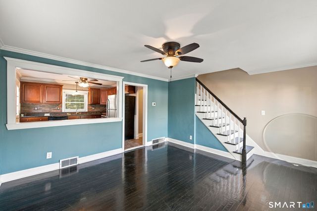 15 Ashland Avenue, Waterbury, CT 06708