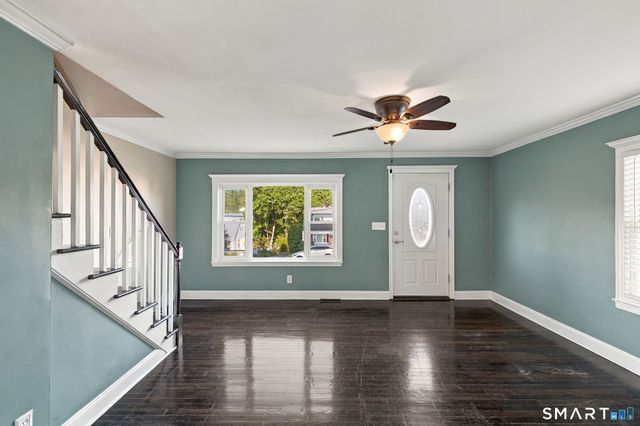 15 Ashland Avenue, Waterbury, CT 06708