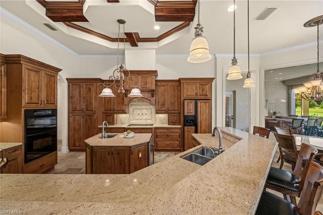 1765 Supreme CT, Naples, FL 34110