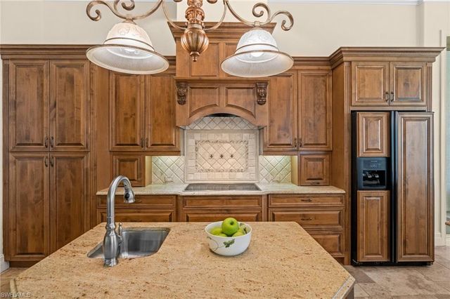 1765 Supreme CT, Naples, FL 34110