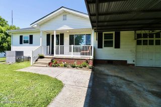 2620 Marshall St, Maryville, TN 37804