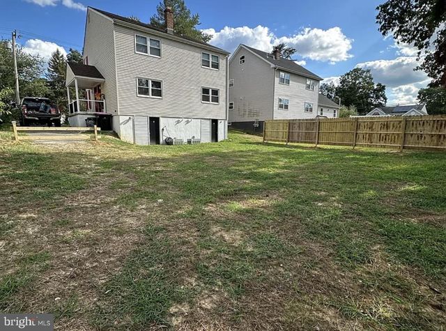 615 B JARVIS RD, Sicklerville, NJ 08081