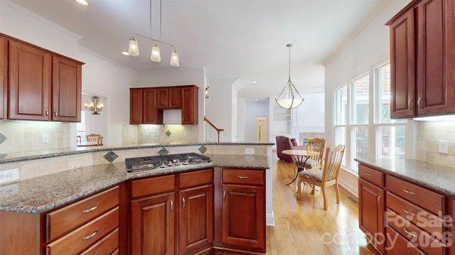 5423 Piper Glen Drive, Charlotte, NC 28277