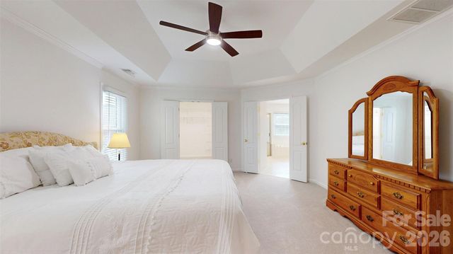 5423 Piper Glen Drive, Charlotte, NC 28277