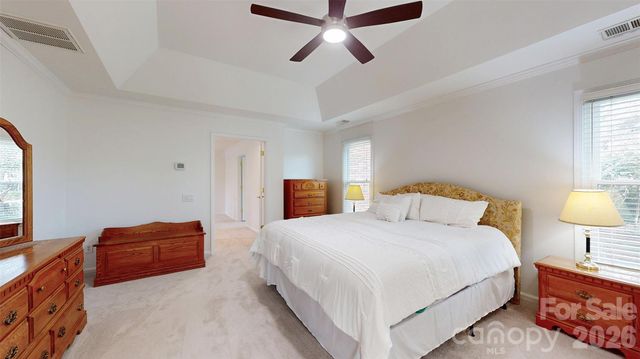 5423 Piper Glen Drive, Charlotte, NC 28277