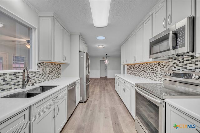 1107 Pecan Avenue, Copperas Cove, TX 76522