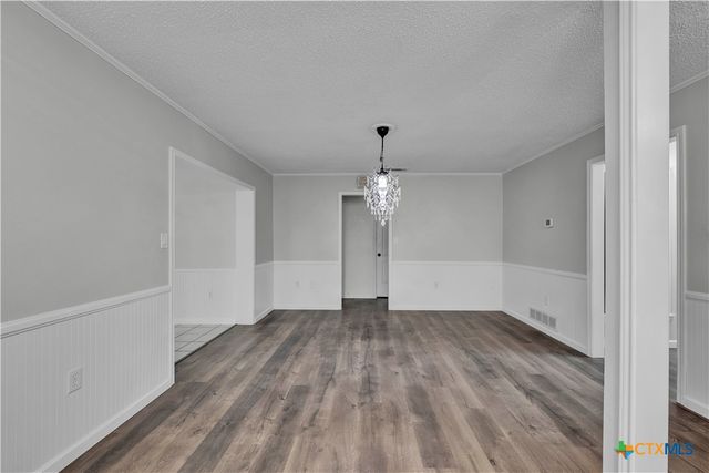 1107 Pecan Avenue, Copperas Cove, TX 76522