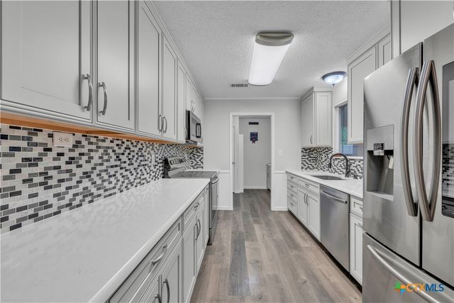 1107 Pecan Avenue, Copperas Cove, TX 76522