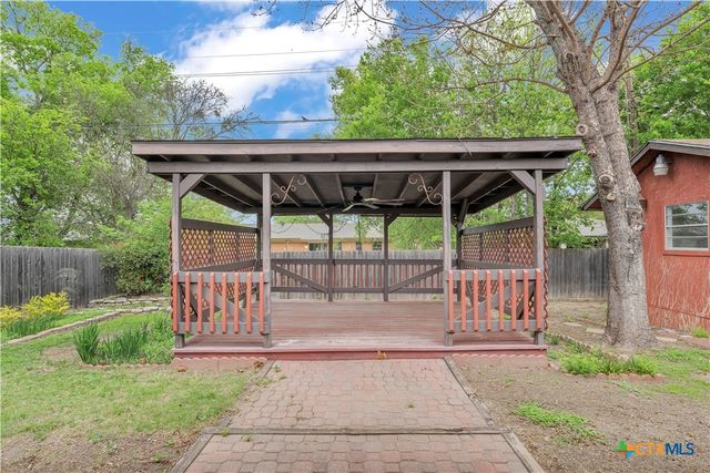 1107 Pecan Avenue, Copperas Cove, TX 76522