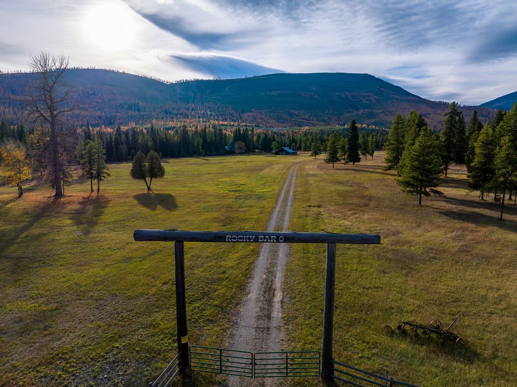 8500 North Fork Road, Polebridge, MT 59928 photo 87