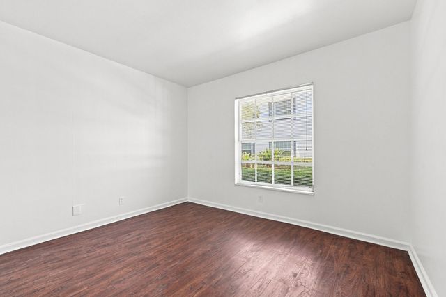 2211 NE 67TH Street 1102, Fort Lauderdale, FL 33308