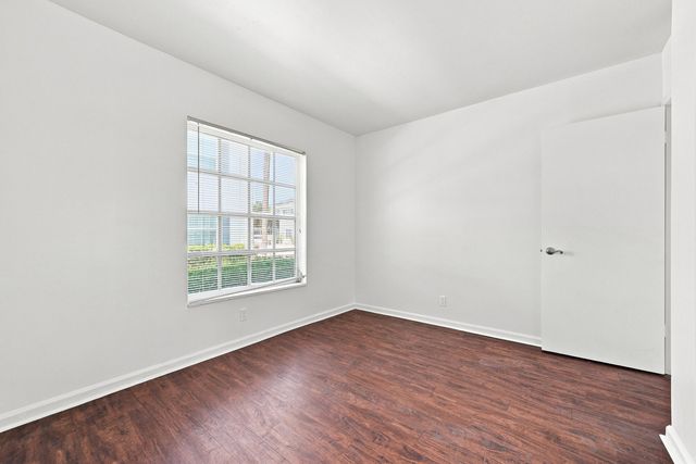 2211 NE 67TH Street 1102, Fort Lauderdale, FL 33308
