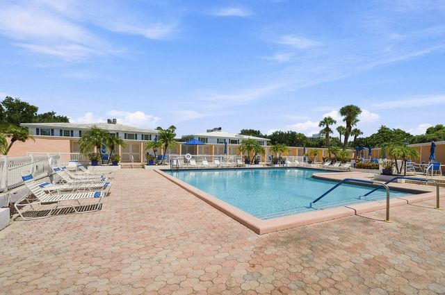 2211 NE 67TH Street 1102, Fort Lauderdale, FL 33308