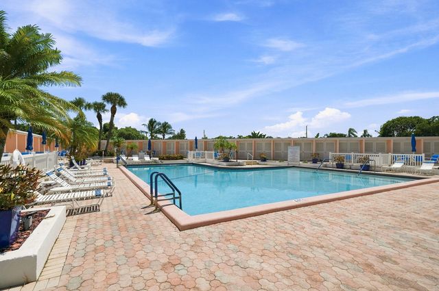 2211 NE 67TH Street 1102, Fort Lauderdale, FL 33308
