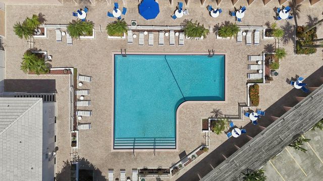 2211 NE 67TH Street 1102, Fort Lauderdale, FL 33308