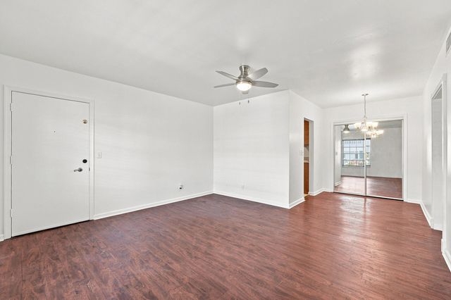 2211 NE 67TH Street 1102, Fort Lauderdale, FL 33308