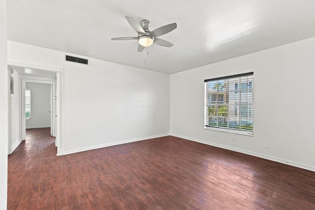 2211 NE 67TH Street 1102, Fort Lauderdale, FL 33308