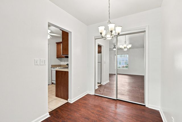 2211 NE 67TH Street 1102, Fort Lauderdale, FL 33308