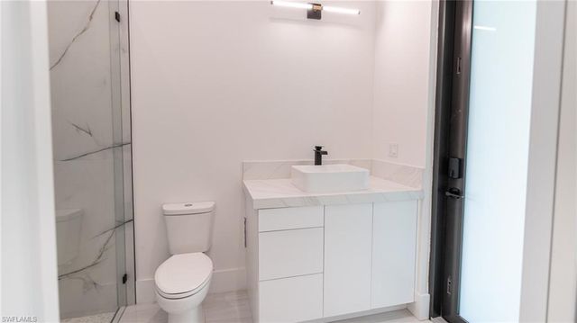649 Golden Gate BLVD E, Naples, FL 34120